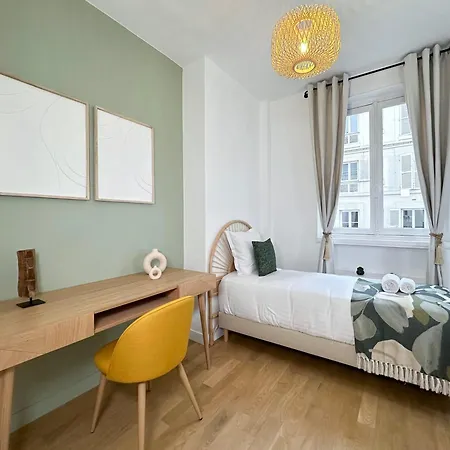 Appartamento 1558 Monceau Luxurious Paradise Retreat Parigi