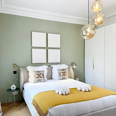 Appartamento 1558 Monceau Luxurious Paradise Retreat Parigi